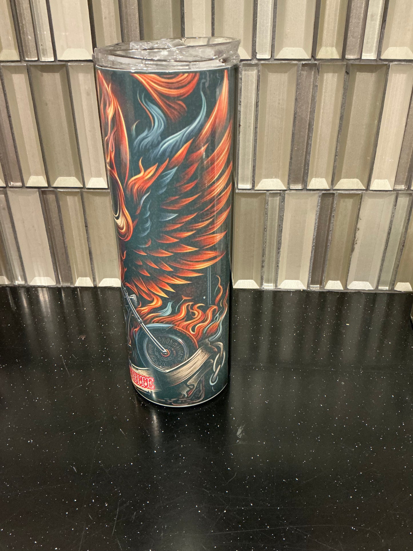 SYL 81 skull Tumbler